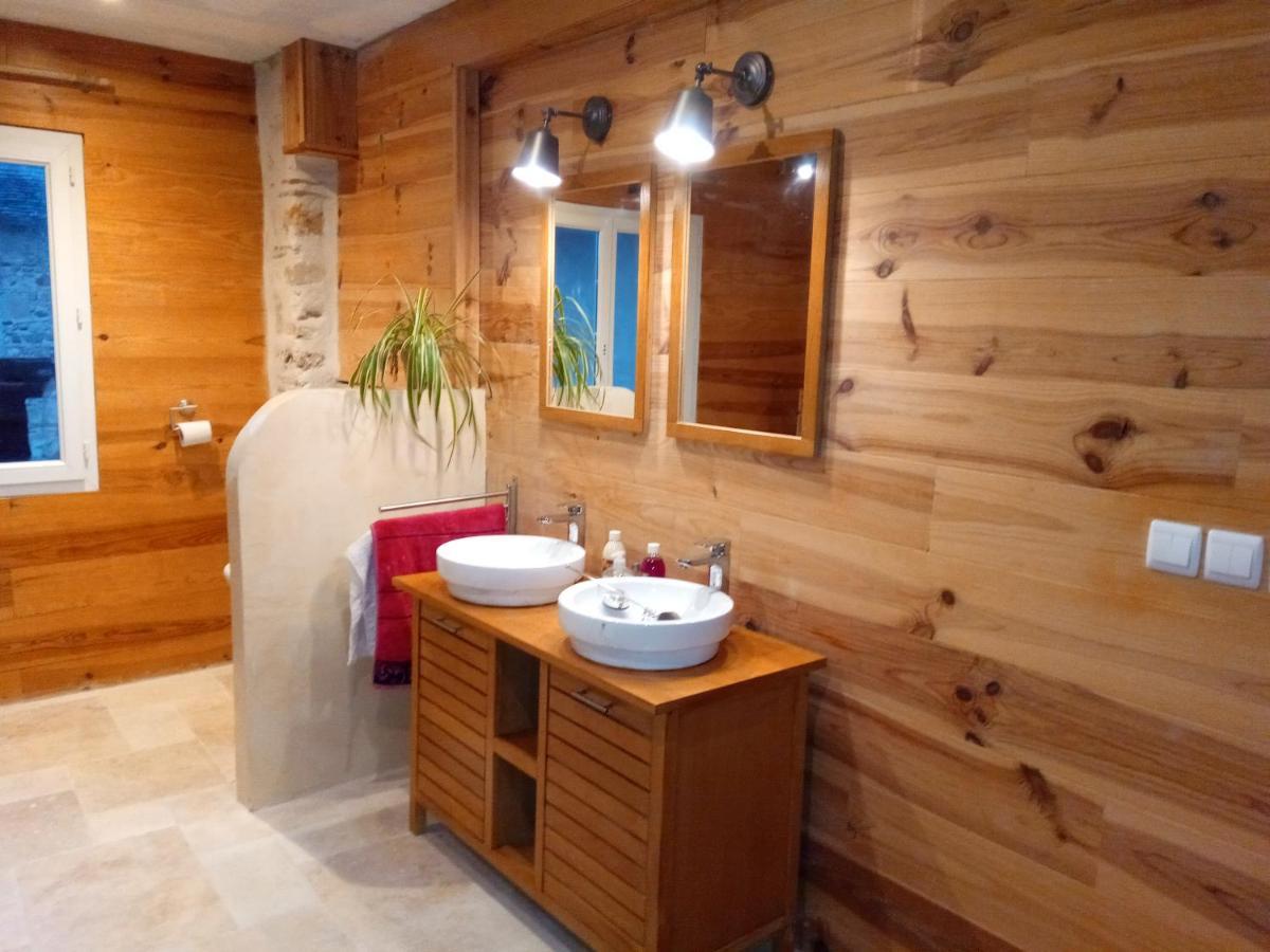 Gite De 6 A 14 Pers Avec Piscine-Jacuzzi- Salle Des Fetes Bastanes Luaran gambar